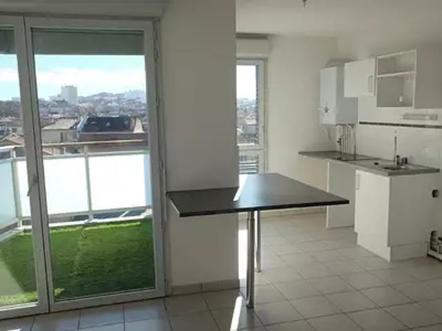 Toulouse 31200 Achat / Vente appartement 3 pièces t3 balcon