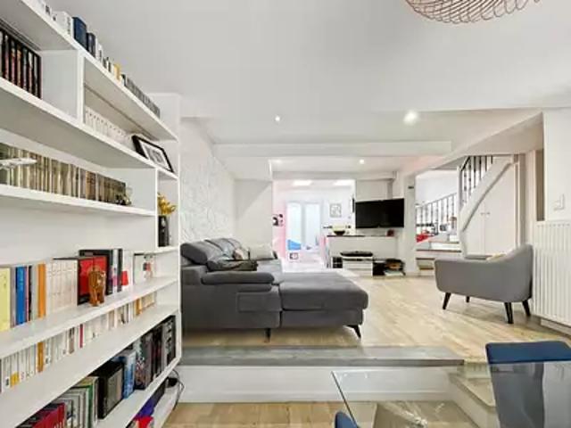 Toulouse 31200 Achat / Vente maison 4 pièces t4 terrasse balcon
