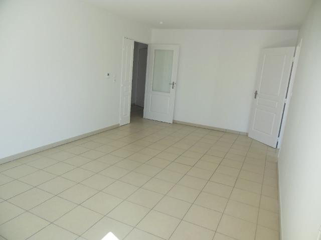 Toulouse 31200 Croix daurade Beau T4 Récent de 82.39m² Terrasse de 10.1m² SANS FRAIS AGENCE