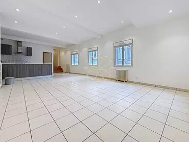Toulouse 31300 Location appartement 4 pièces t4 au dernier étage