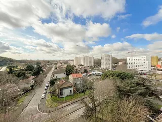 Toulouse 31400 Achat / Vente appartement 3 pièces t3 au dernier étage parking