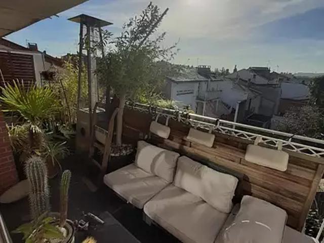 Toulouse 31400 Location appartement 2 pièces t2 au dernier étage