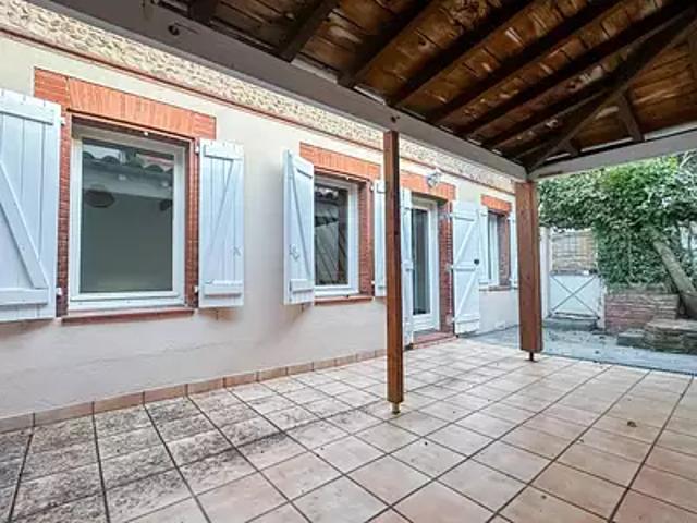 Toulouse 31400 Location maison 3 pièces t3 terrasse