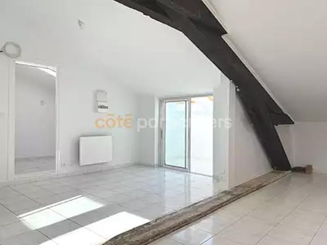 Toulouse 31500 Achat / Vente appartement 3 pièces t3 au dernier étage