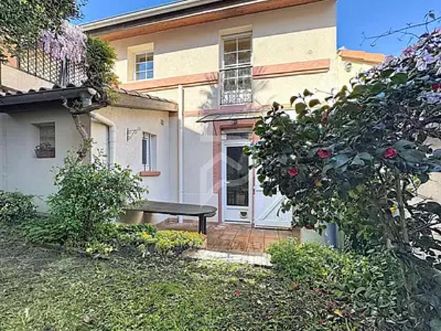 Toulouse 31500 Achat / Vente maison 5 pièces t5 au dernier étage