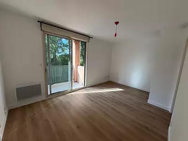 Toulouse 31500 Location appartement 1 pièce t1 balcon