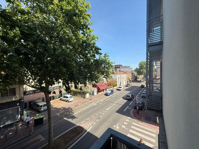 TOULOUSE Appartement T2 40m2 + balcon et parking sous sol