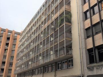 Toulouse centre Saint Georges T2 NON MEUBLé en dernier étage avec balcon