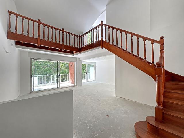 TOULOUSE GRAND ROND T4 DUPLEX, 3 TERRASSES, ASCENSEUR, CAVE