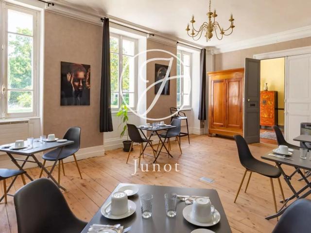 Toulouse Haute Garonne Château Xviiiᵉ avec activité exis. 684m² Toulouse