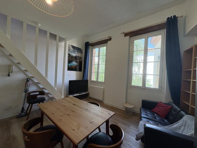 Toulouse Location appartement 2 pièces 28m2 796 € CC Réf: LA21676 ATRIUMIMMO Atrium Immobilier