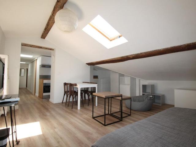 Toulouse Location appartement 2 pièces 29m2 795 € CC Réf: LA21596 ATRIUMIMMO Atrium Immobilier