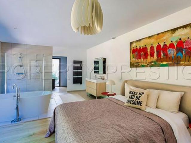 TOULOUSE MAISON ARCHITECTE 200 M² 1,2 HA