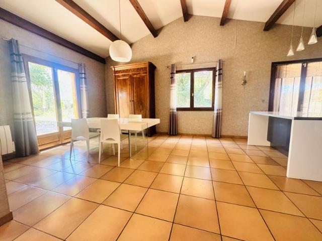 Toulouse Maison T3 de 98 m2 avec garage et jardin de 600m2