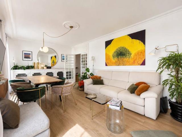 TOULOUSE MATABIAU, Appartement T4/T5 de 105 M², terrasse,cave et parking