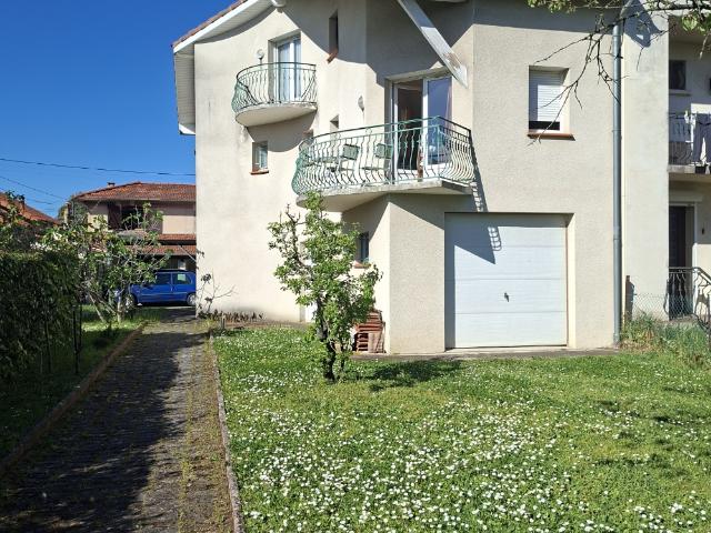 TOULOUSE MINIMES MAISON DE 115 M2 VERANDA COMPRISE, SUR 2 NIVEAUX, AVEC GRAND GARAGE,ANNEXES, JARDIN DE 600