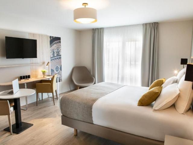 Toulouse Ponts Jumeaux Nice & awesome large studio