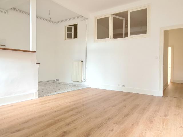 Toulouse, Saint Michel, T3 bis de 73.35 m2