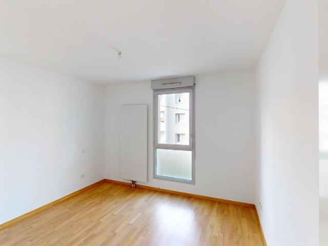 Toulouse, Soupetard Appartement T2 Vide, Balcon + Place de parking en sous sol