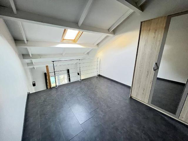 Toulouse/Rangueil: appartement t1 bis duplex de 23m2: 157 ch