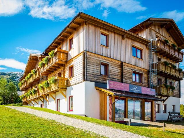 Touristische Vermietung! Großzügiges 4 Zi. Appartement | Ski In & Ski Out