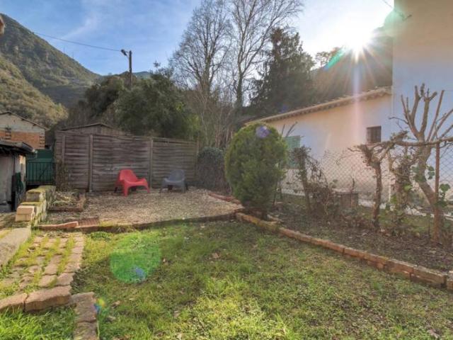 Tournefort La Courbaisse Appartement 3p terrasse et jardin