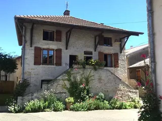 Tournus 71700 Achat / Vente maison 7 pièces t7 cave