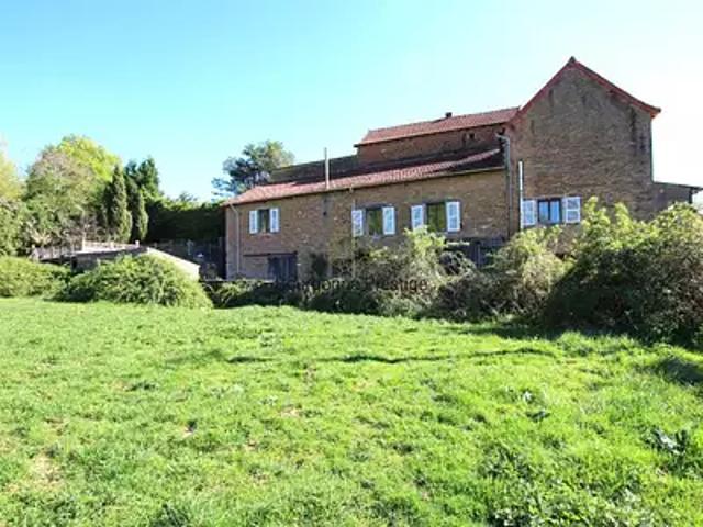 Tournus 71700 Achat / Vente maison 12 pièces t12 piscine terrasse