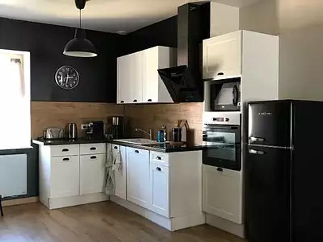 Tournus 71700 Location appartement 2 pièces t2 au dernier étage