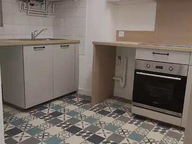 Tournus 71700 Location appartement 3 pièces t3 cave