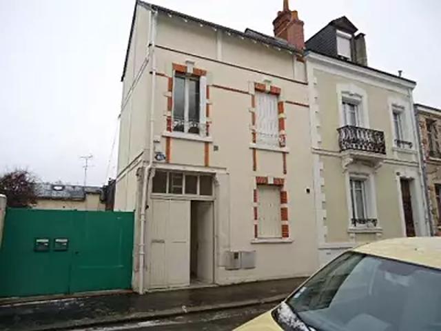 Tours 37000 Location maison 5 pièces t5 terrasse