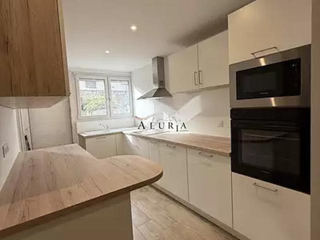 Tours 37000 Location maison 6 pièces t6 terrasse