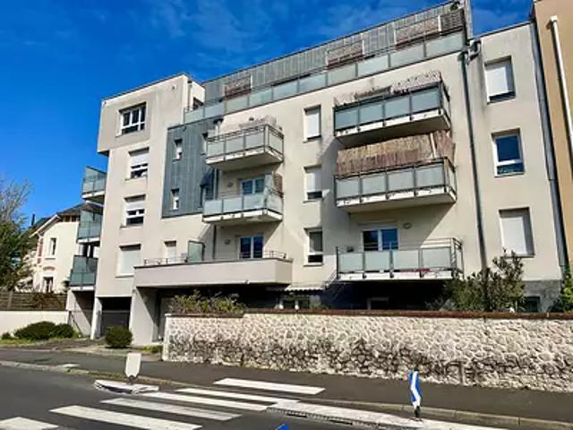 Tours 37100 Achat / Vente appartement 3 pièces t3 au dernier étage terrasse