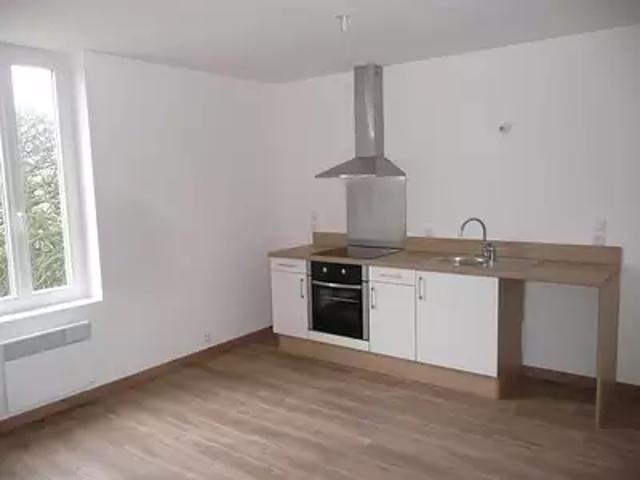 Tours 37100 Location appartement 1 pièce t1 cave parking