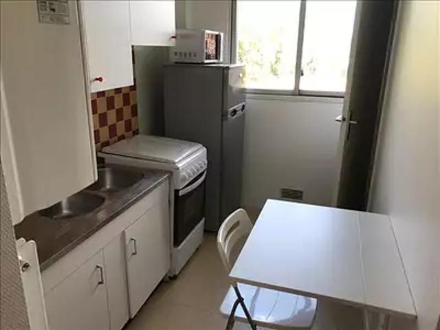 Tours 37100 Location appartement 1 pièce t1 parking