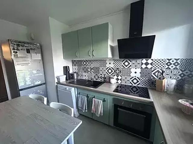 Tours 37200 Location appartement 4 pièces t4 parking