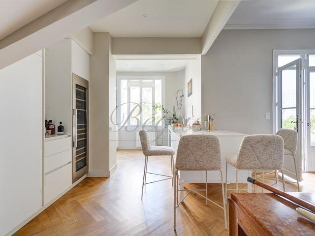 Tours centre 37000 Maison 262 M2 5/6 Chambres 11 Pie. 262m² Tours