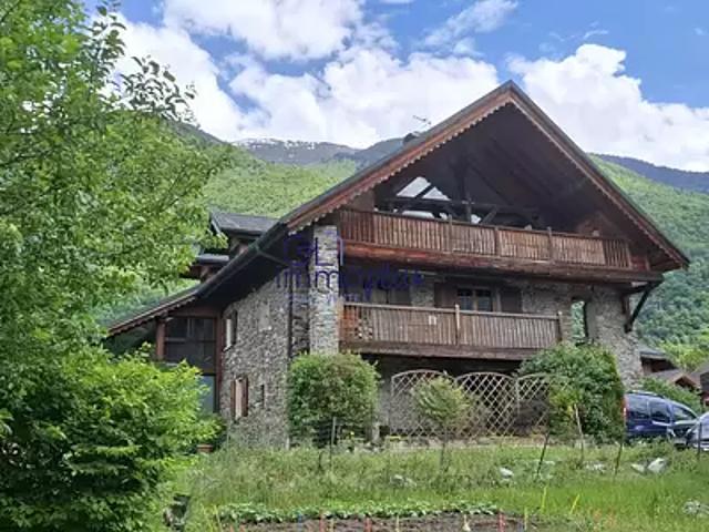 Tours en Savoie 73790 Achat / Vente appartement 3 pièces t3 terrasse parking