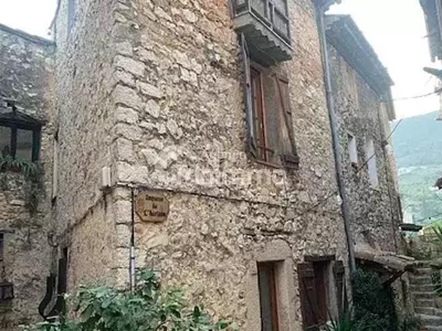 Tourrettes sur Loup 06140 Achat / Vente maison 3 pièces t3