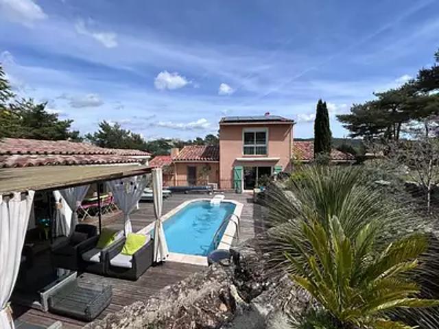 Tourtour 83690 Achat / Vente maison 5 pièces t5 piscine jardin