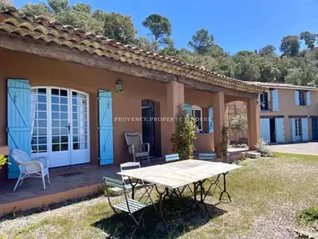 Tourtour 83690 Achat / Vente maison 8 pièces t8 piscine