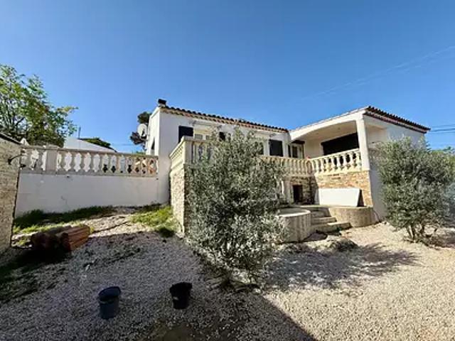 Tourves 83170 Achat / Vente maison 4 pièces t4 au dernier étage