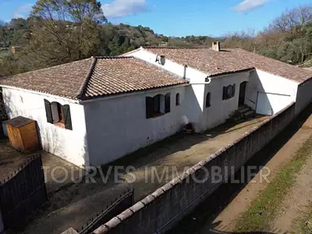 Tourves 83170 Achat / Vente maison 6 pièces t6 parking