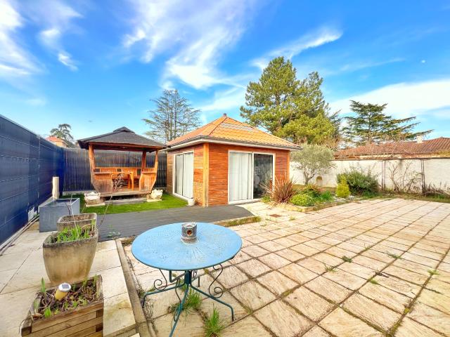 Toussieu Maison 183 m2 sur terrain de 720 m2