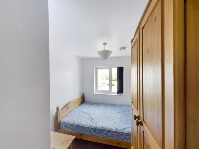 Towcester Road, Northampton NN4 1 bed in a house share to rent £525 pcm £121 pw