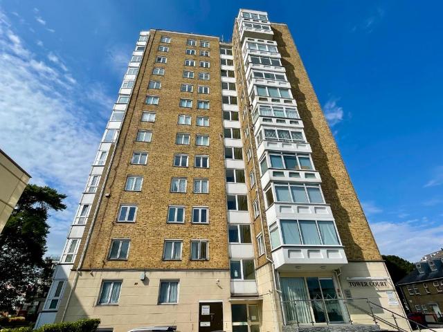 Tower Court, 14 West Cliff Road. 2 bed apartment to rent £1,550 pcm £358 pw