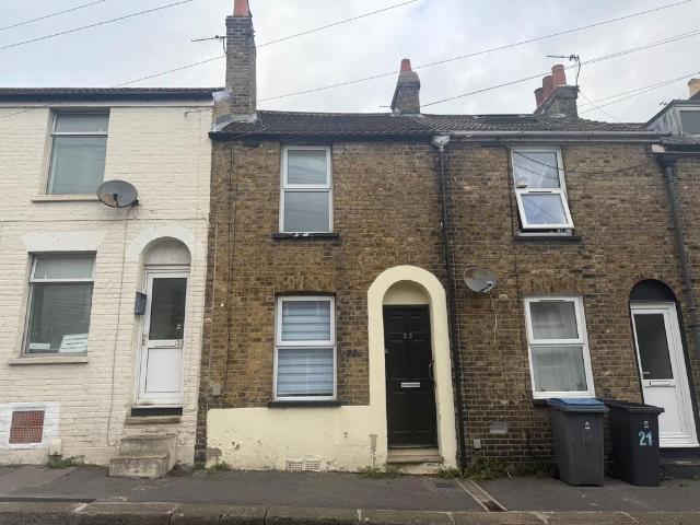 Tower Hamlets Street, Dover 2 bed terraced house to rent £1,000 pcm £231 pw