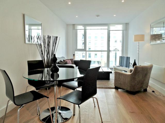 Tower Hill Deluxe Apartments Has an Apartment