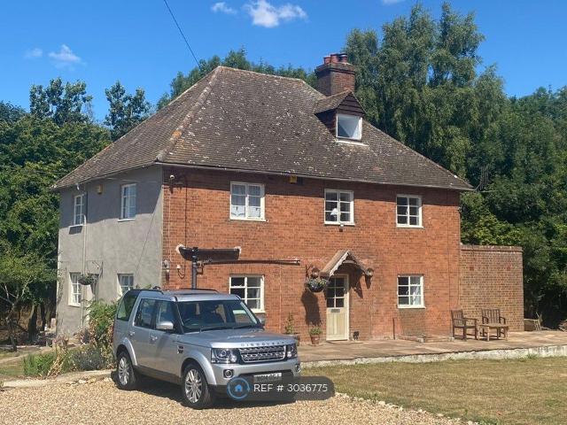 Tower Hill Lane, St. Albans AL4, 5 bed detached house to rent, £7,700 pcm | PrimeLocation