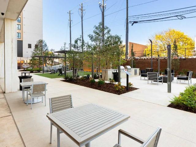Tower on Tenth Studio Apartment for Rent at 2021 10th Ave S, Birmingham, AL 35205 Five Points South